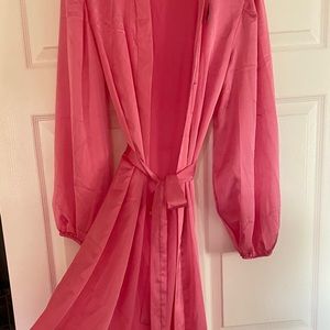Gorgeous Satin PINK 🌸🌸KIMONO
